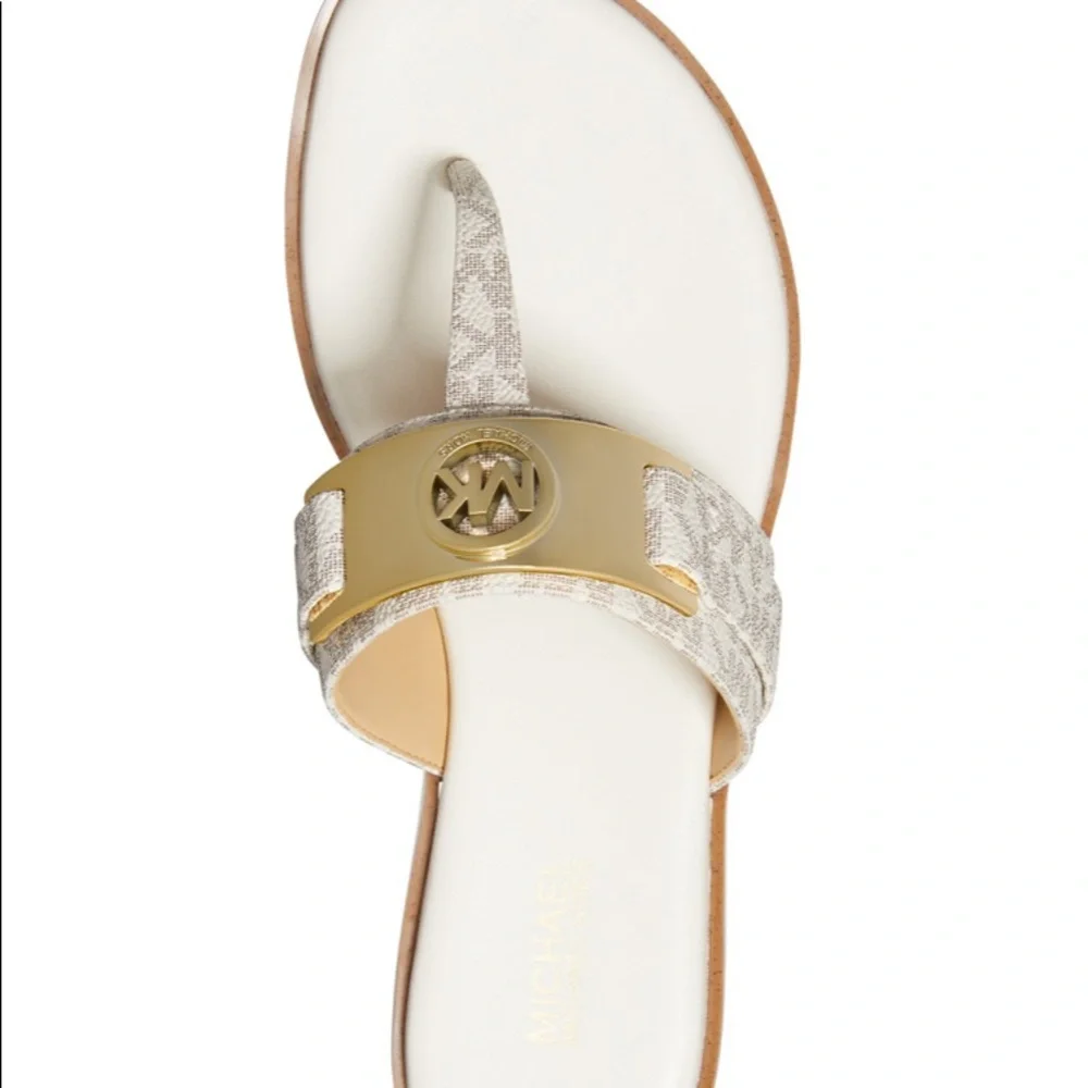 - MICHAEL KORS Signature Sandals - Picture 2 of 4